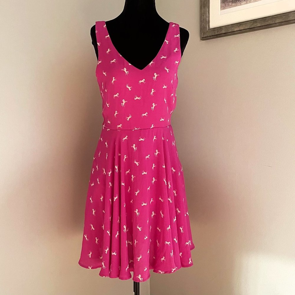 Everly fuschia pink white sleeveless dress, horses print, size M